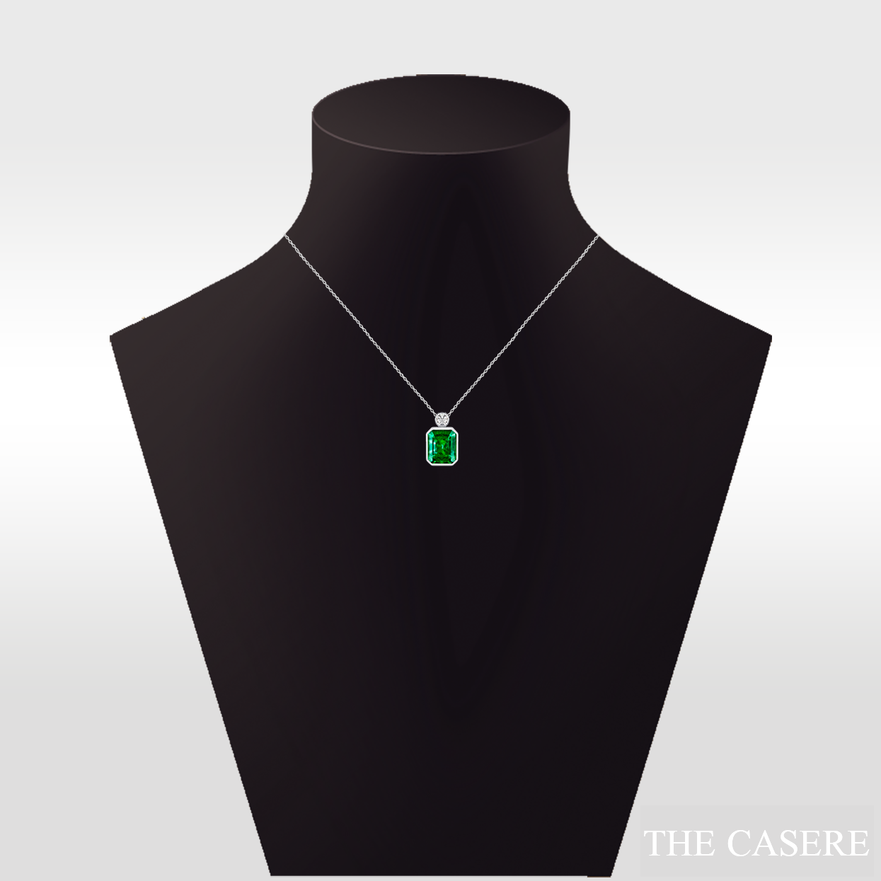 CHIC QUEEN NECKLACE