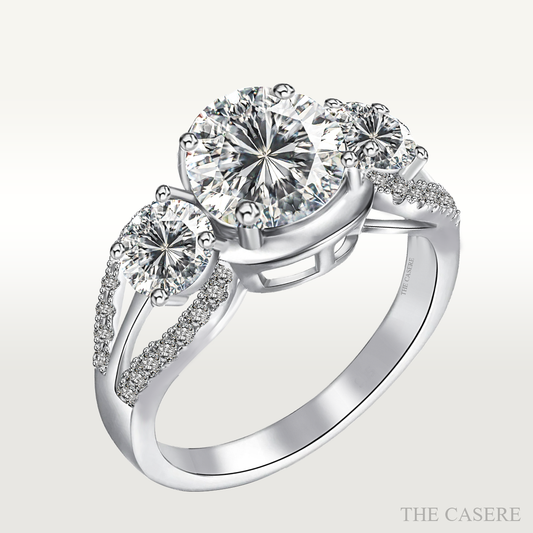 [MOISSANITE DIAMOND] LUXURIOUS PRINCESS RING